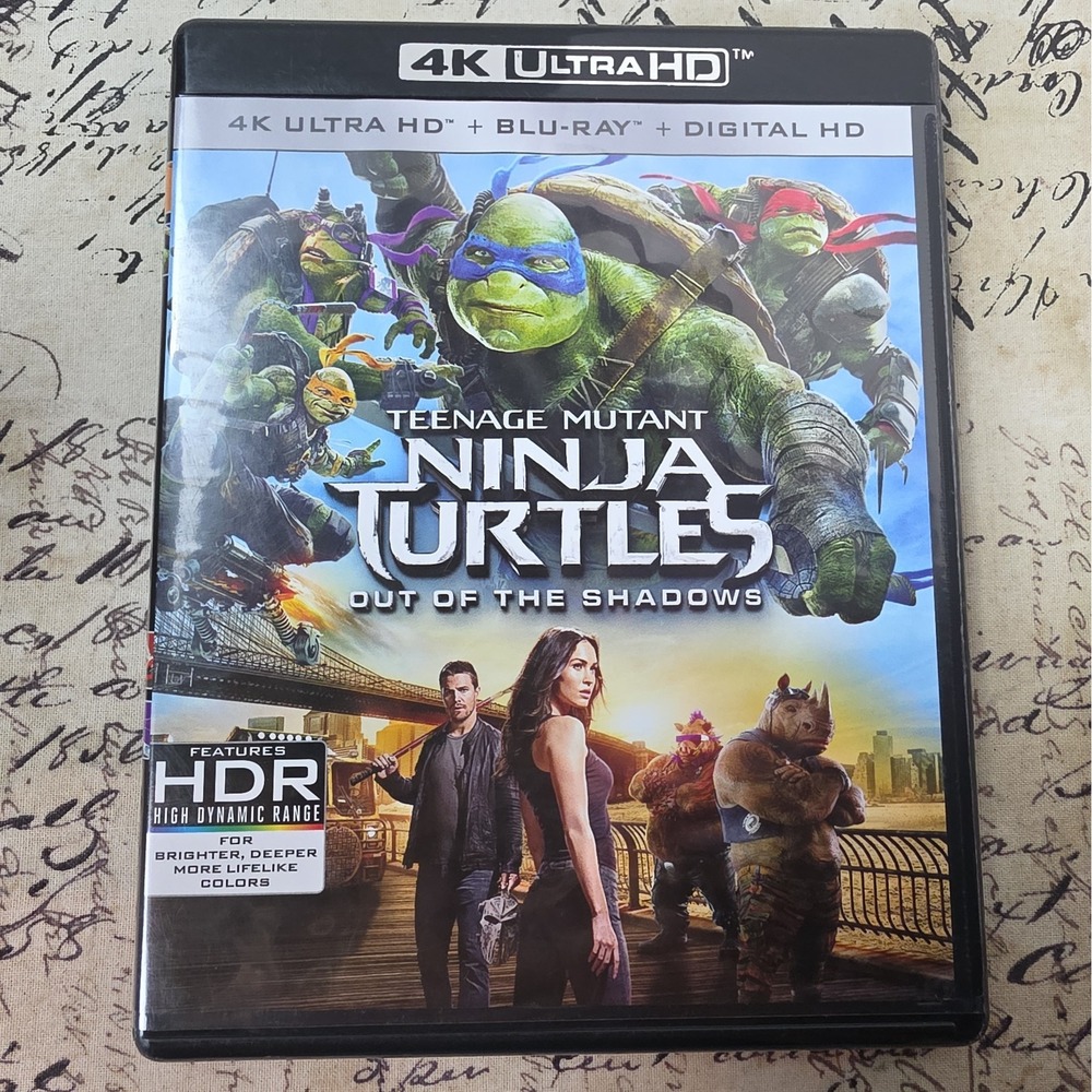 Teenage Mutant Ninja Turtles Out of the Shadows (4K Ultra HD, Blu-Ray, 2016)